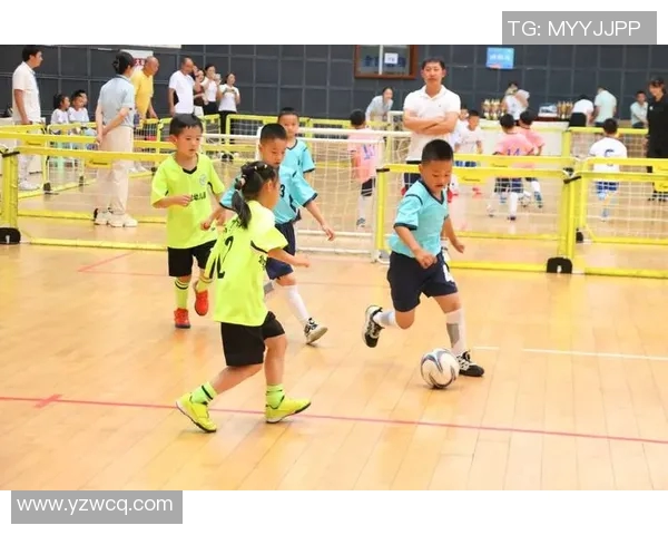 足球巨星们热衷观看篮球精彩瞬间的背后故事与感悟