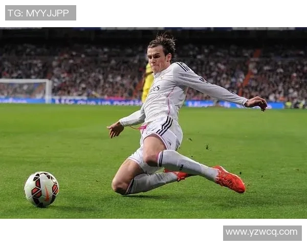 贝尔在足球界的地位与成就探讨是否可以称其为足球明星